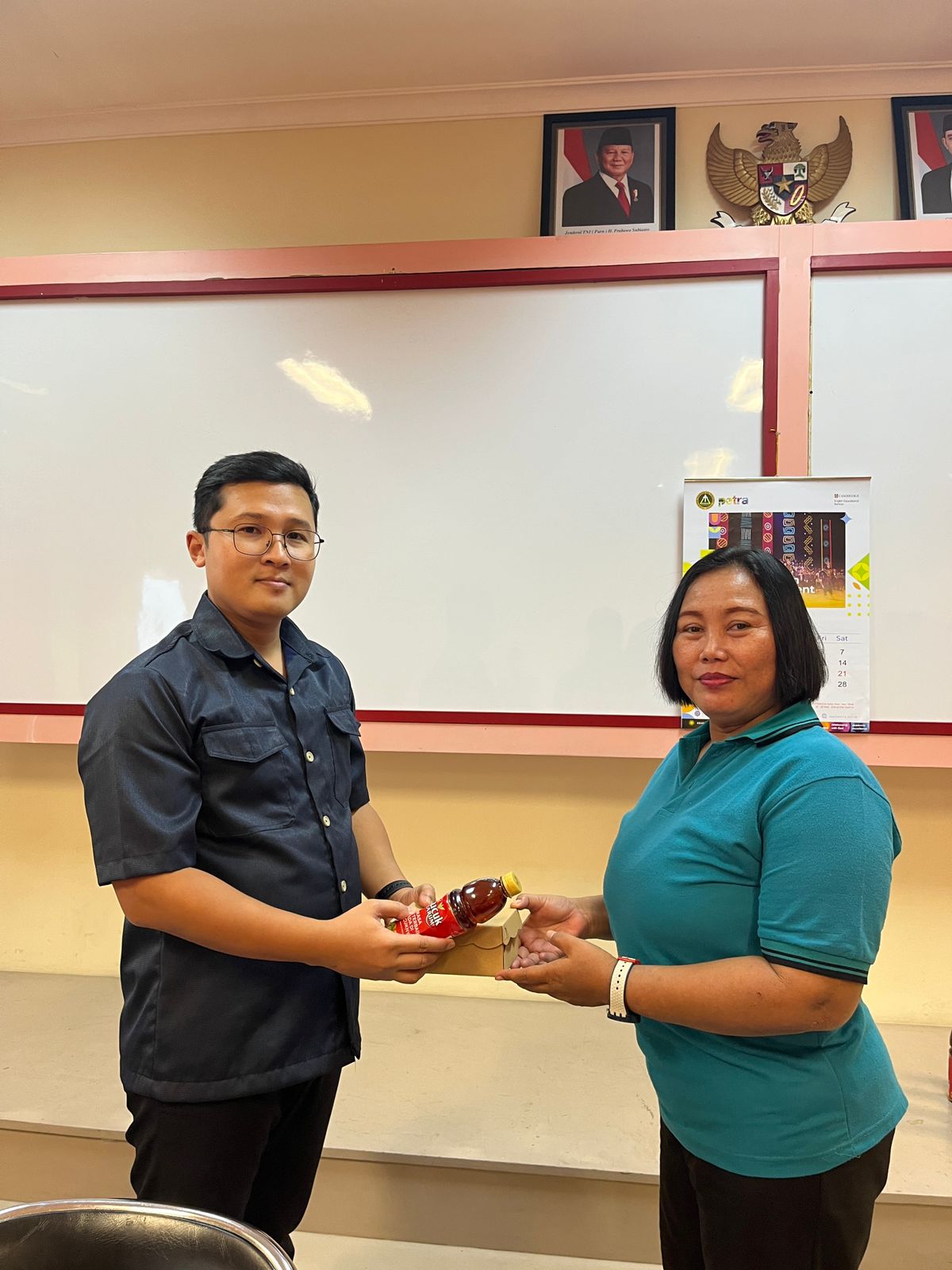 Hangatnya Kebersamaan dalam Berbagi Takjil (4)